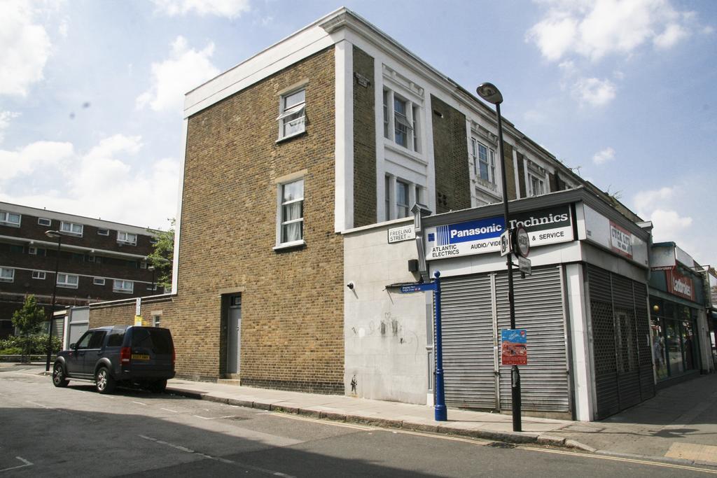 Caledonian Flats * London