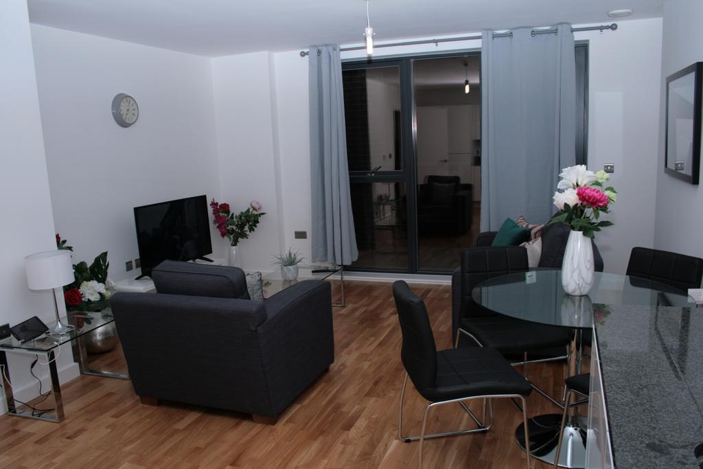 Greenwich Two Bedroom Apartment