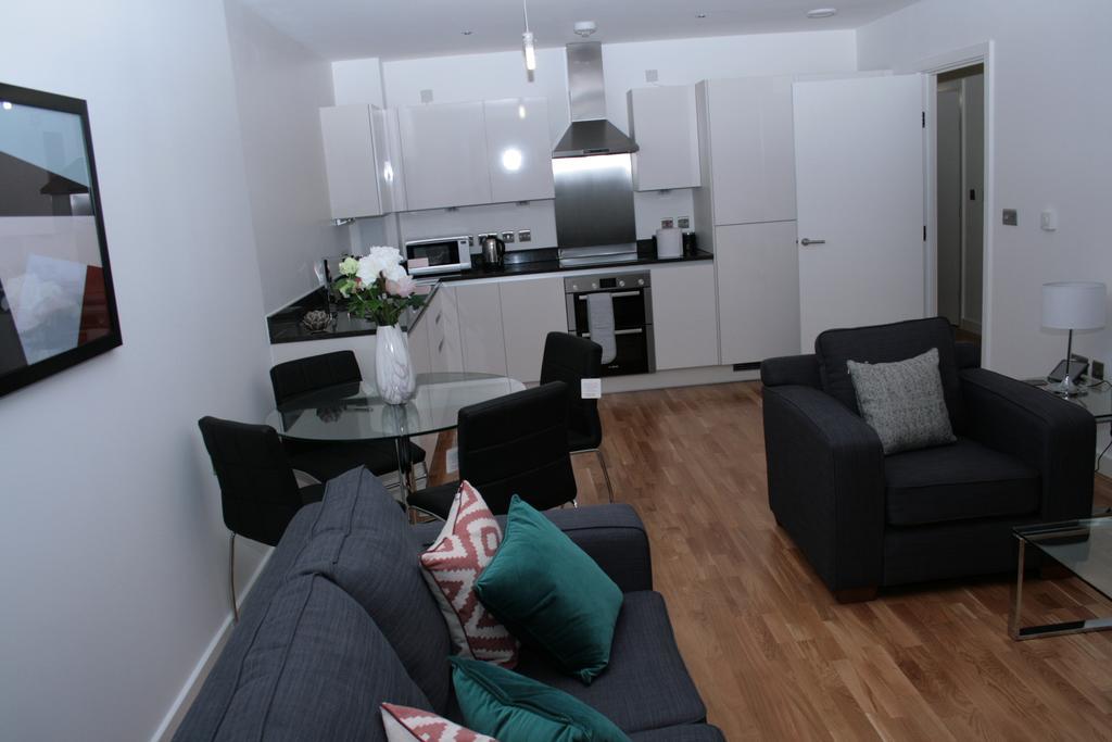 Apartment Greenwich Two Bedroom
