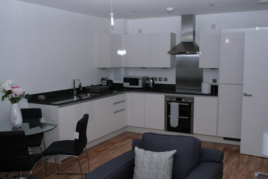 Apartment Greenwich Two Bedroom