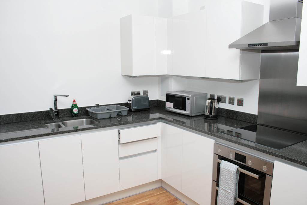 Apartment Greenwich Two Bedroom