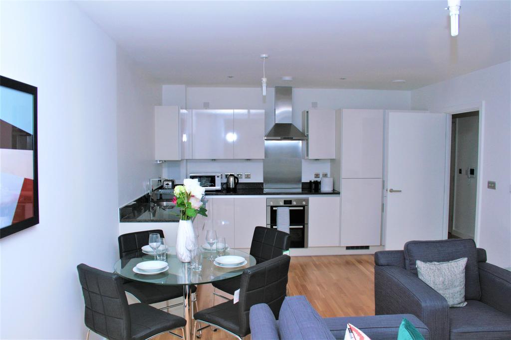 Apartment Greenwich Two Bedroom London