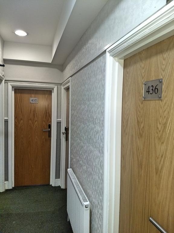Garden Court Hotel 3*