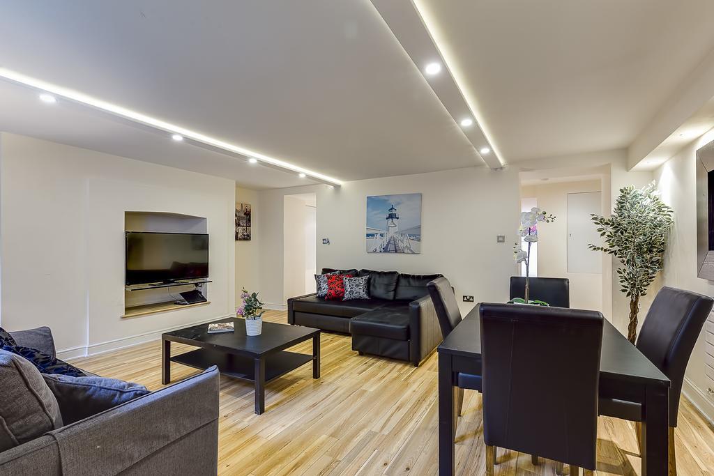 Southbank Apartment London