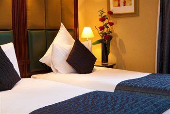 Paddington Court Executive Rooms 4*