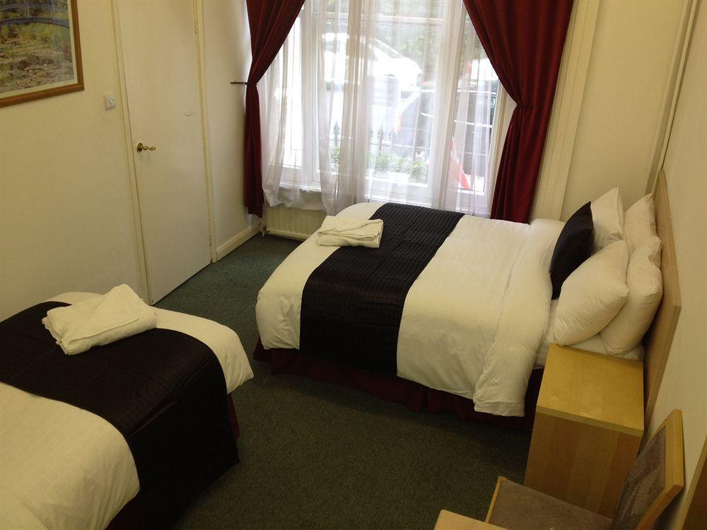 Kensington Court Notting Hill 2* London