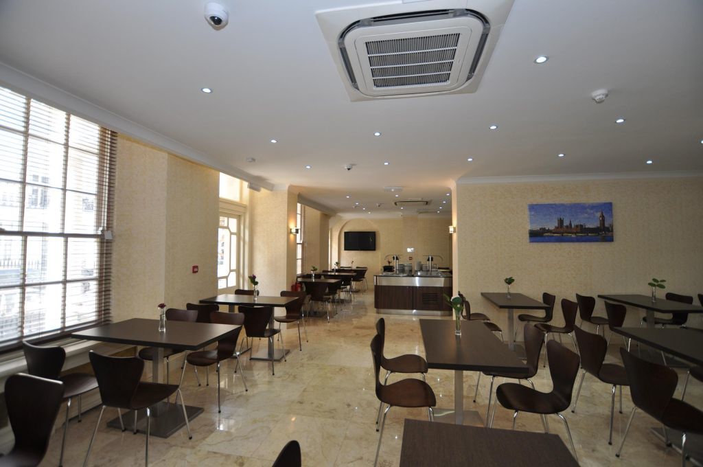 Hotel Queens Park
