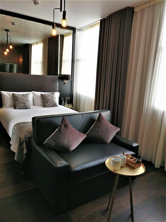 Camden Enterprise Hotel