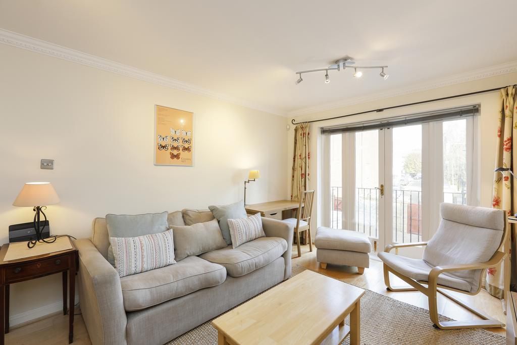 Beautiful Flat With Terrace Apartment