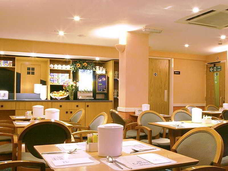Express Victoria By Ihg Hotel London