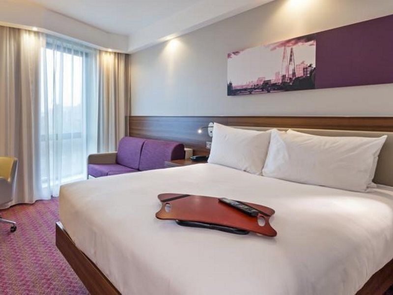 Hampton By Hilton Waterloo Hotel London