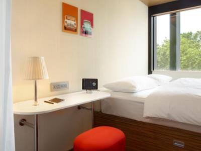 Citizenm Tower Of 4* London