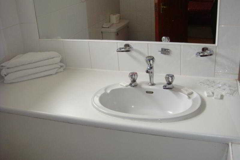 Hotel Premier West Th London