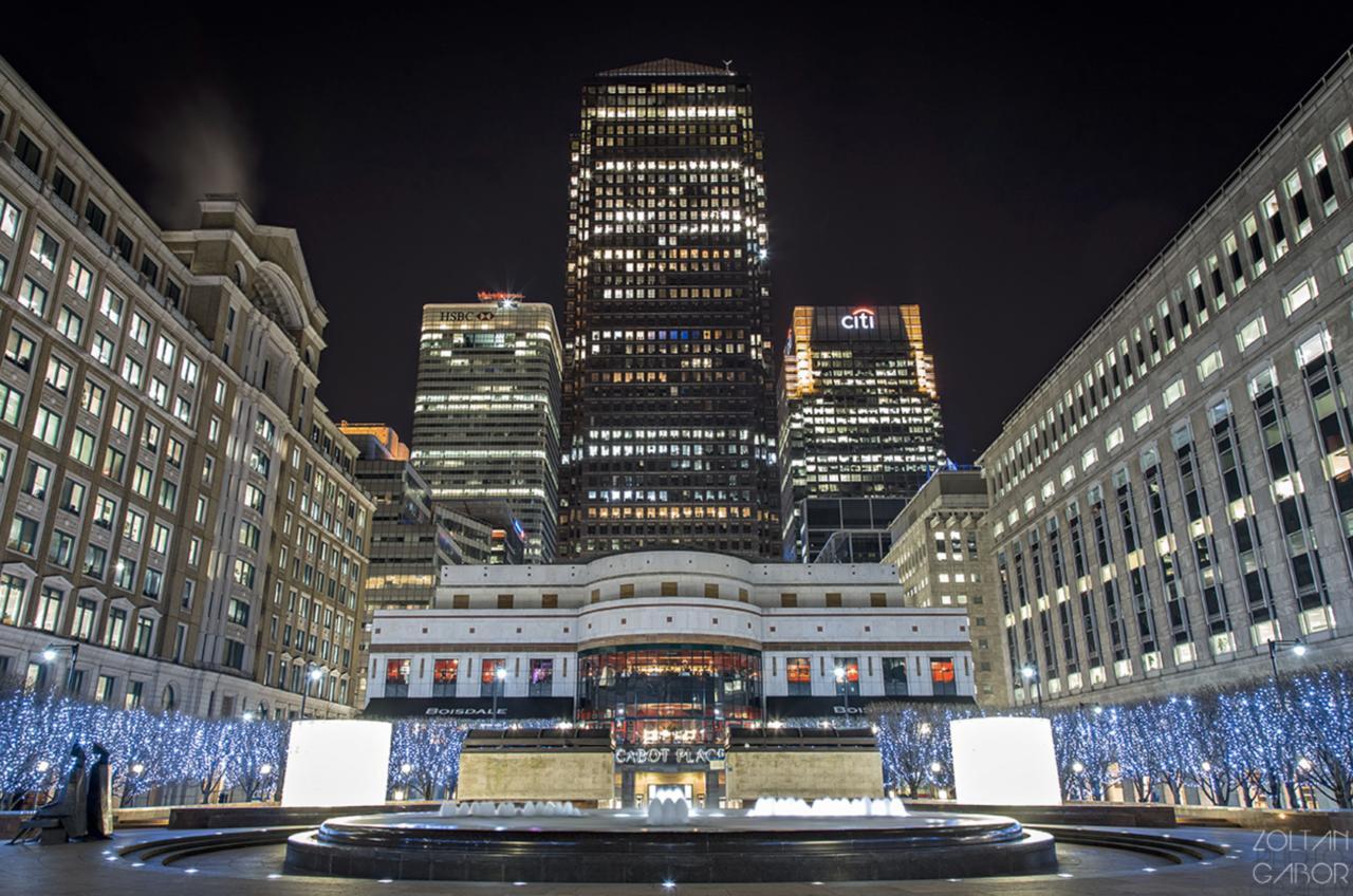 River Walk - Canary Wharf Apartment London