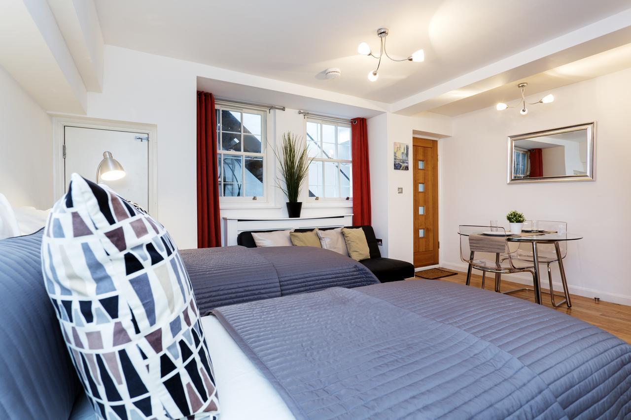 Little Venice Canal Townhouse Apartment