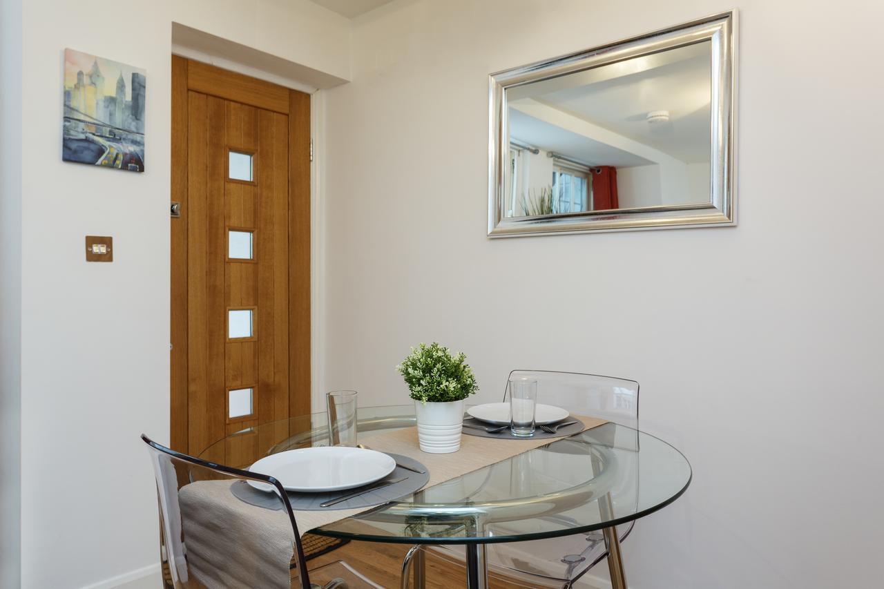 Little Venice Canal Townhouse London