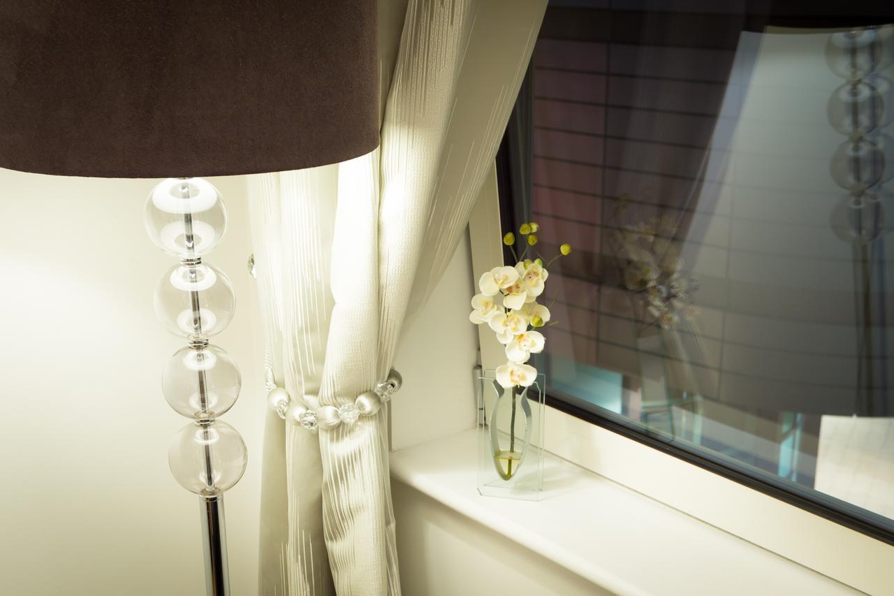 Dockside Walk - Canary Wharf Apartment *