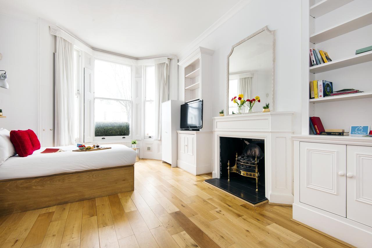 Earls Court Amazing 2 Bed Flat In Central London
