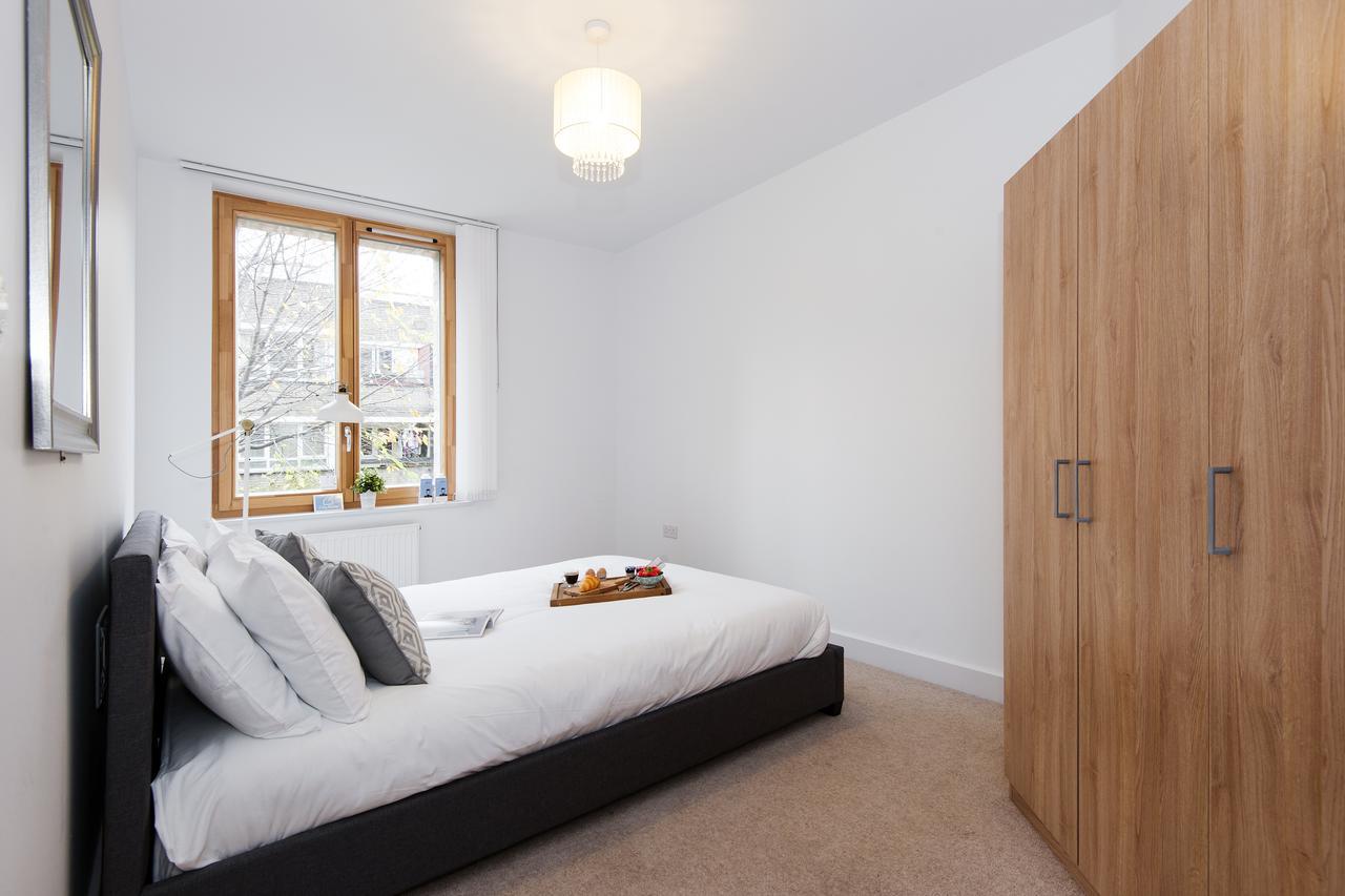 The Shalfleet Drive Apartamento Londres