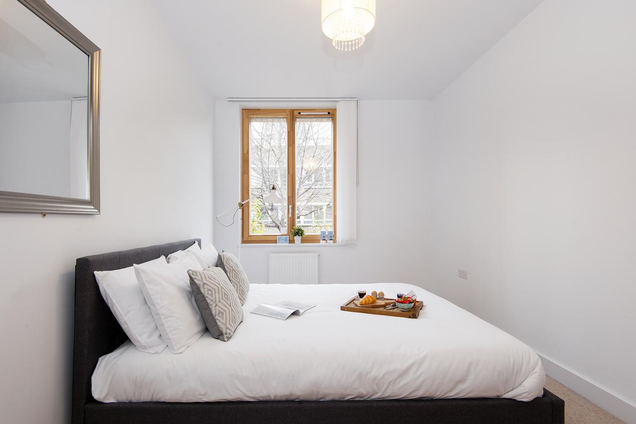 The Shalfleet Drive Apartamento Londres