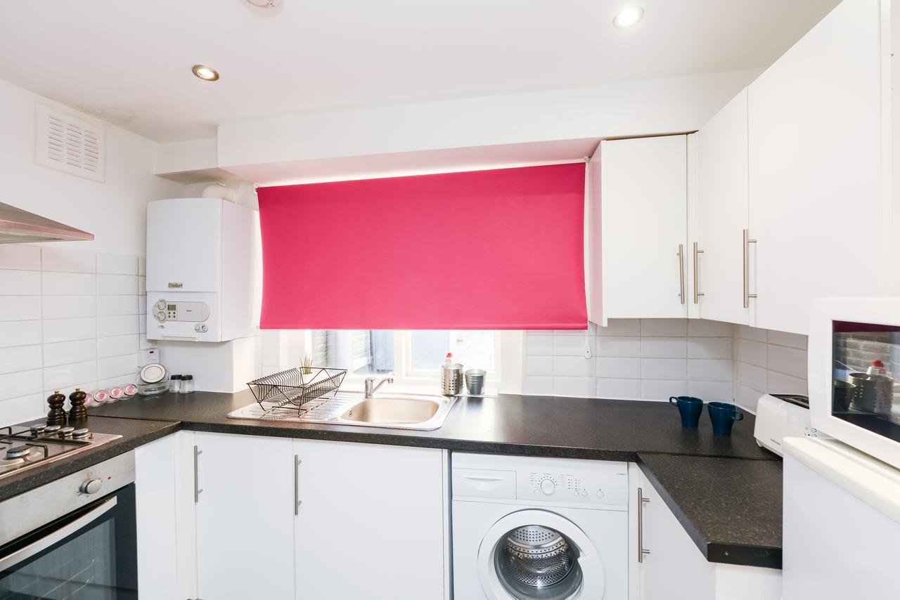 Brick Lane Apartment *