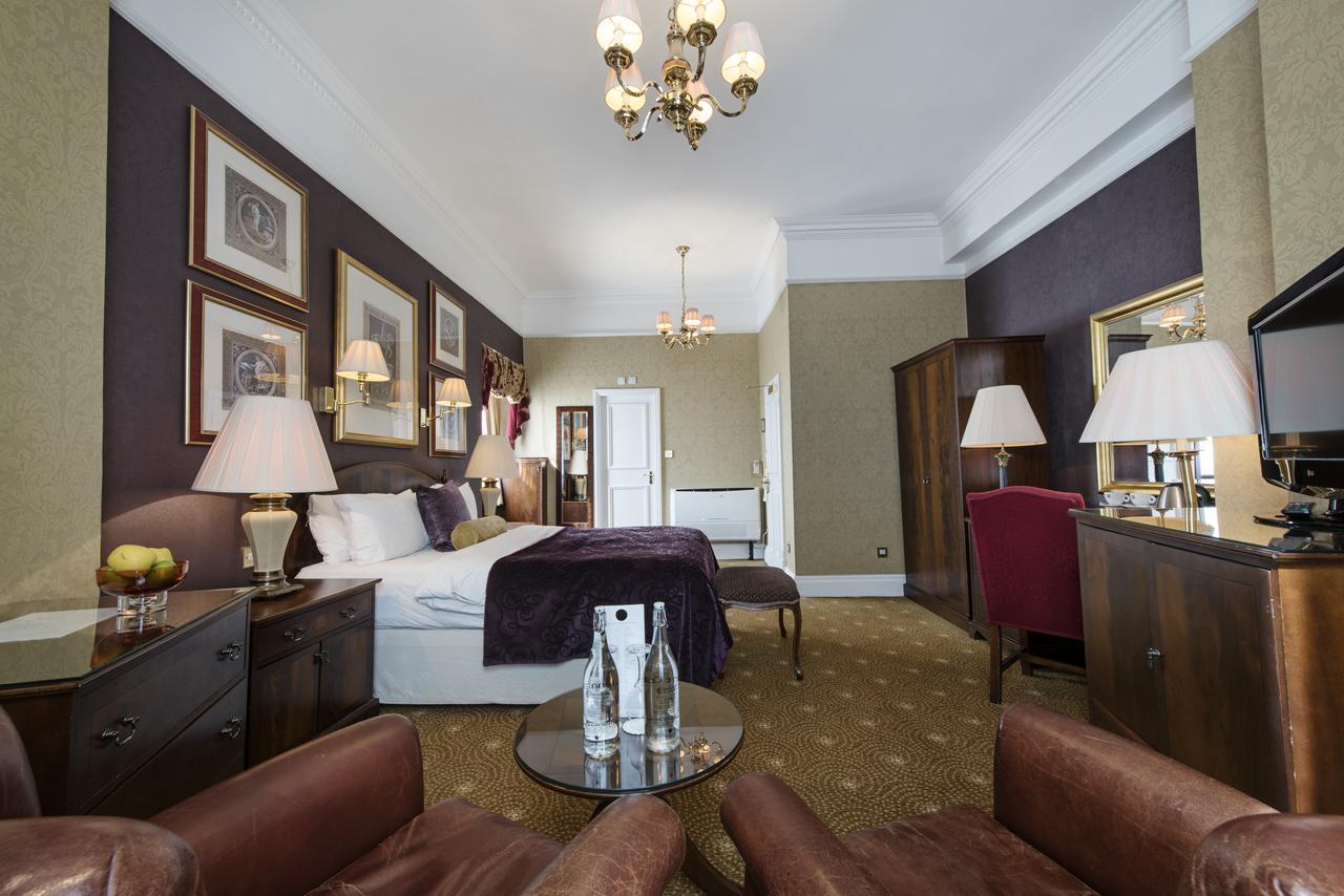 Hotel The Colonnade London