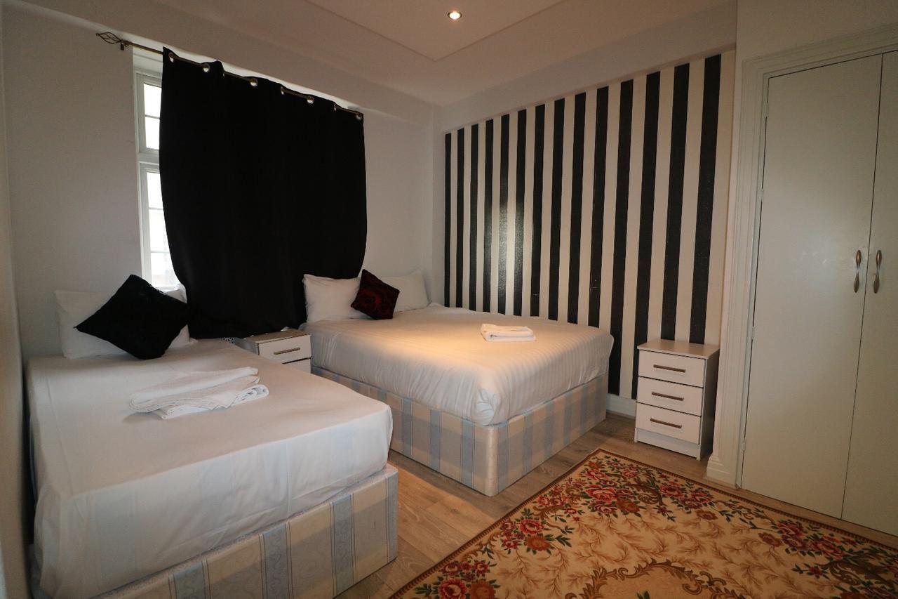 Apartment Princes Court Brompton Road