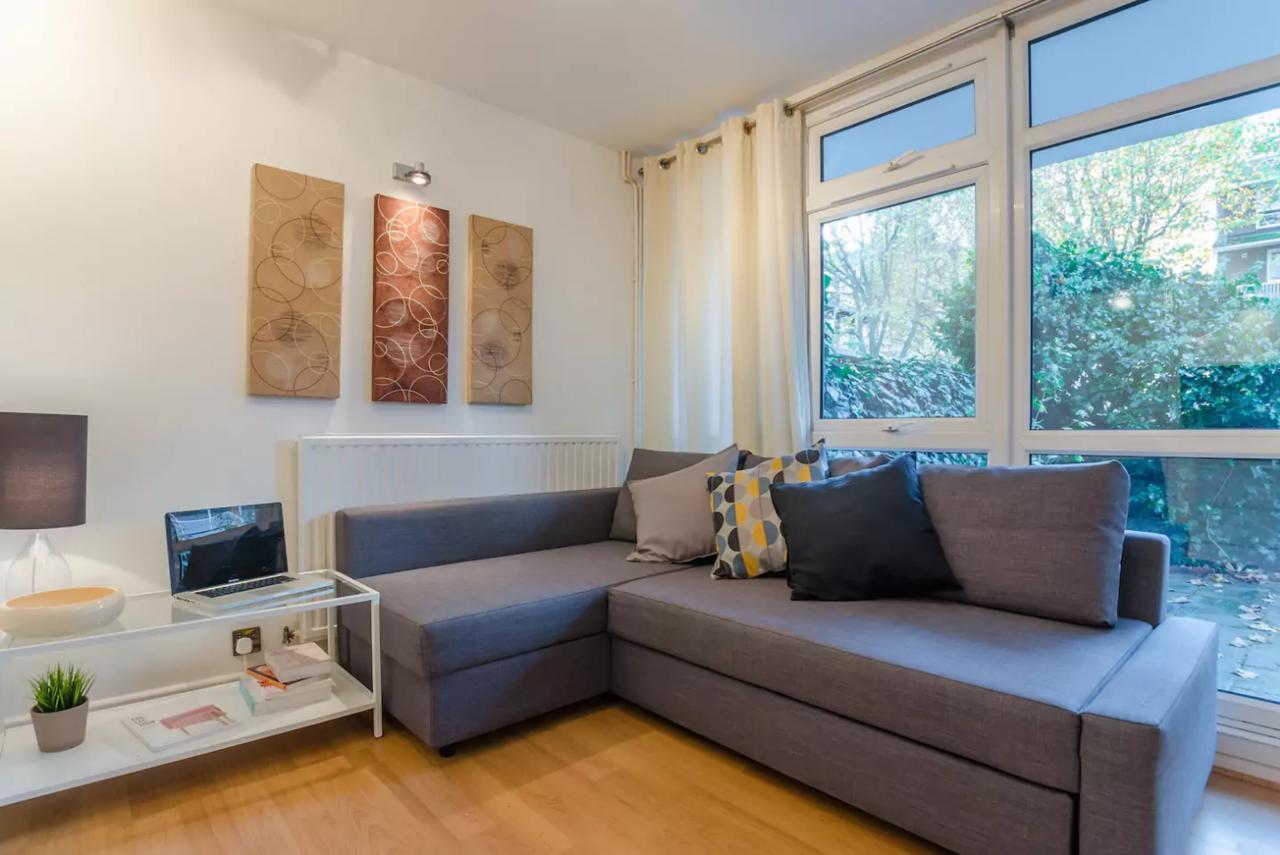 Guest house Cozy Room Very Close To Canary Wharf ! *