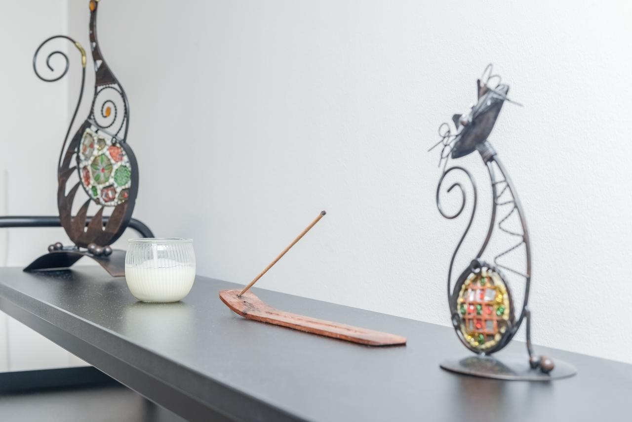 Homestay 1 Double-Bed Kennington-Sk *