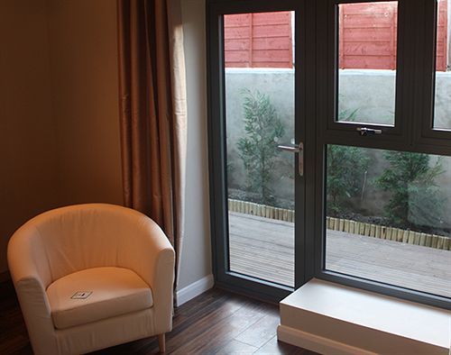 Lyall 3* London
