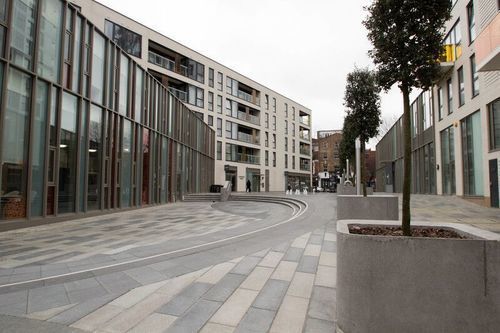 Aldgate East Studio Apartment