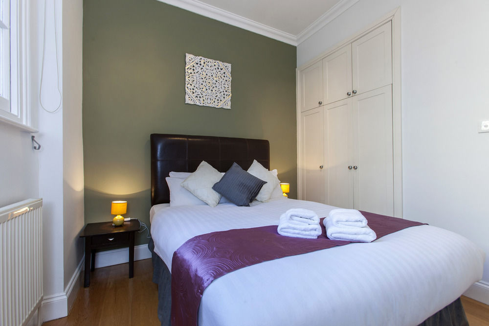 Club Living - Hyde Park & Paddington Apartment
