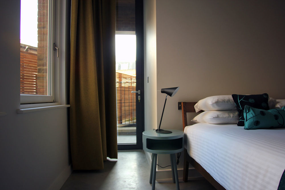 Hop Art House Serviced * London