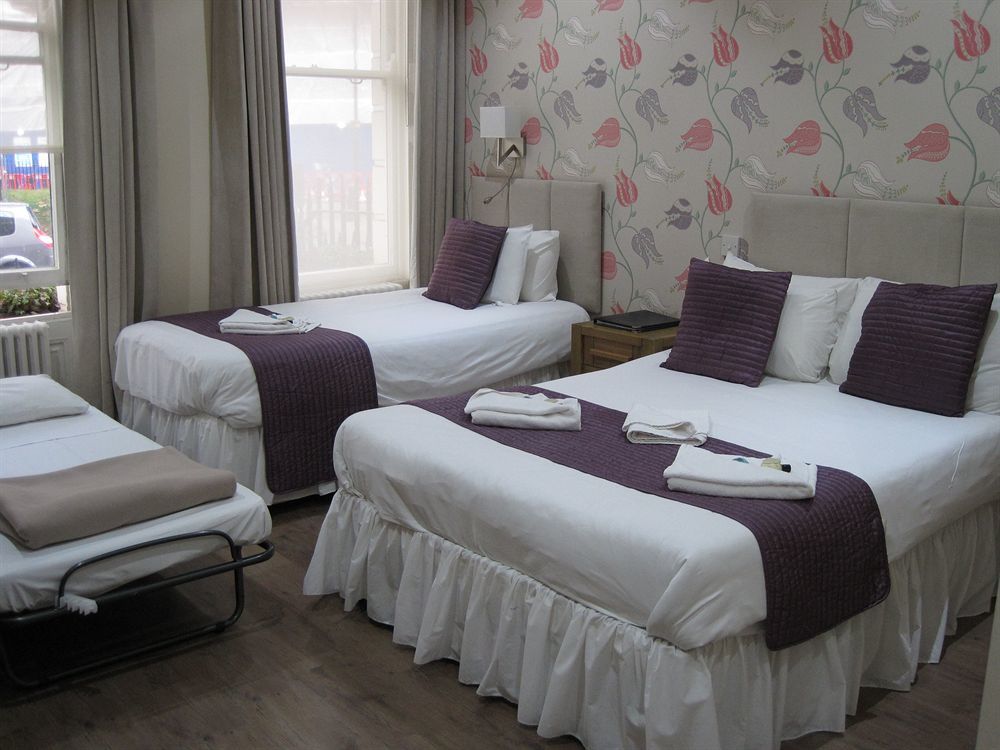 Hotel George 3*