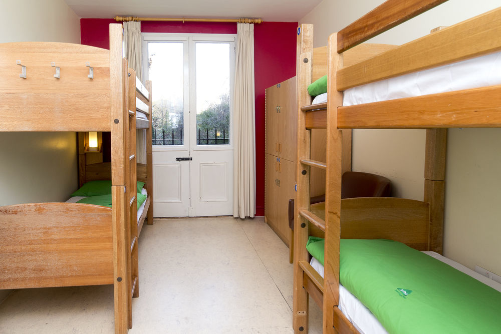Hostel Yha Earl's Court London