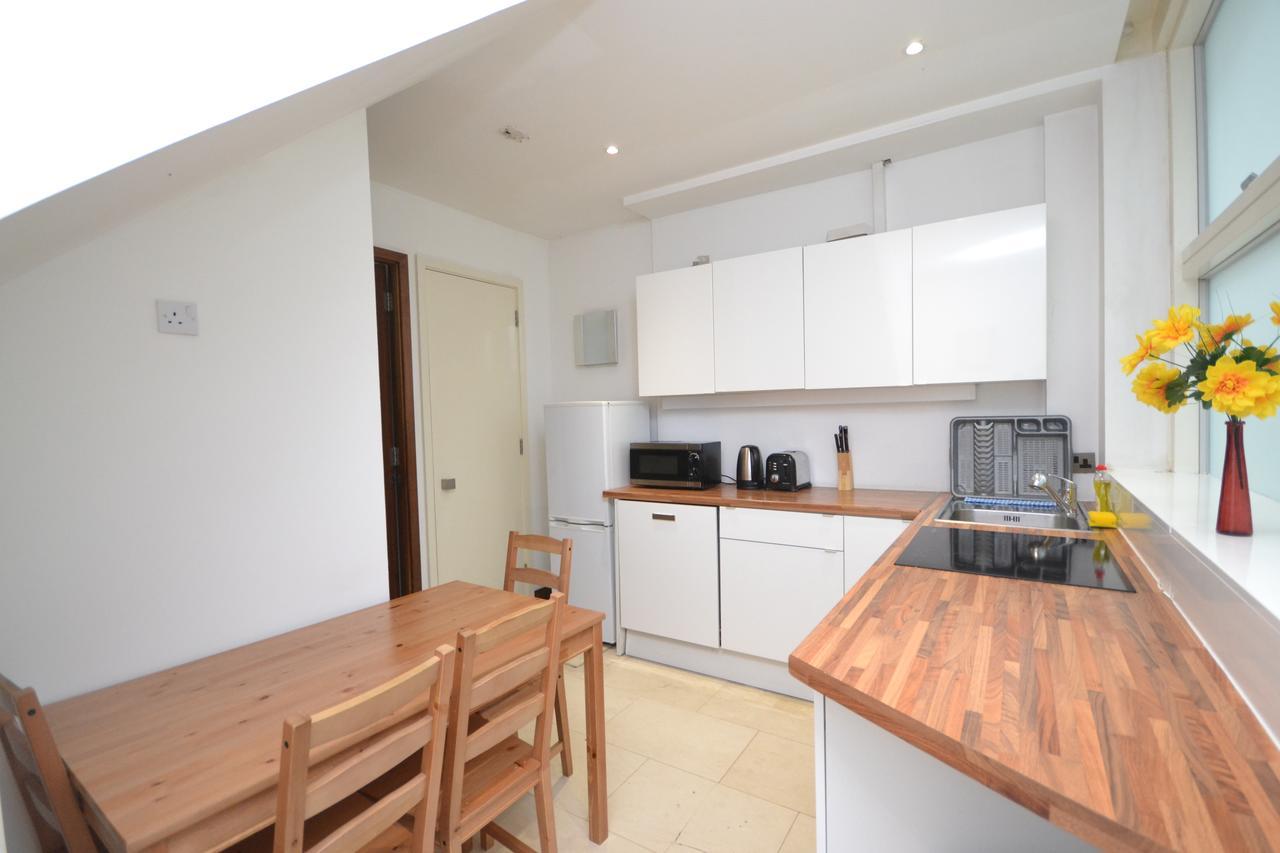 Apartment Bell Street *