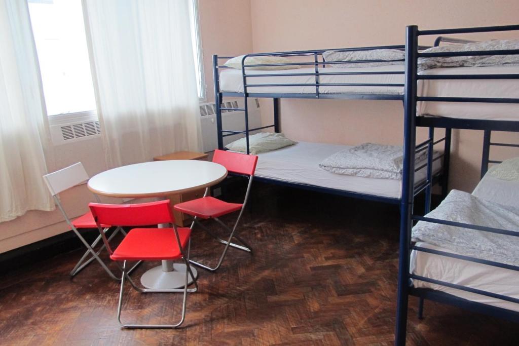 Western Northfields Ealing 3*