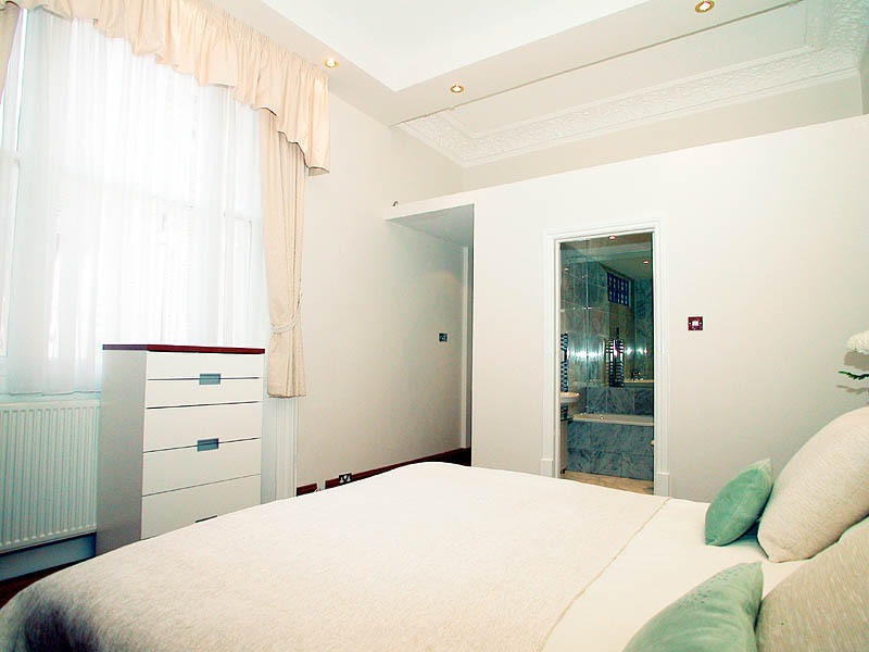 Lancaster Gate Hyde Park Aparthotel 4*
