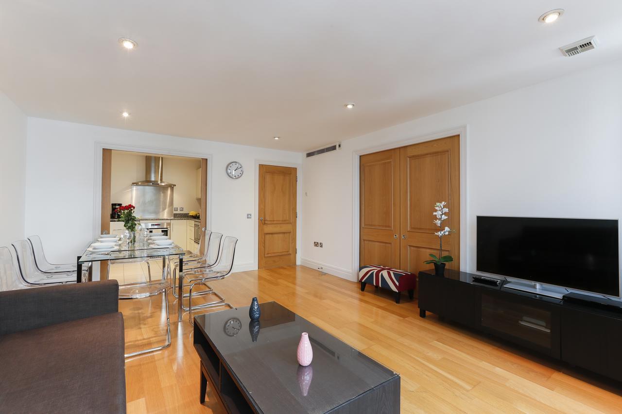 Apartment Hyde Park London