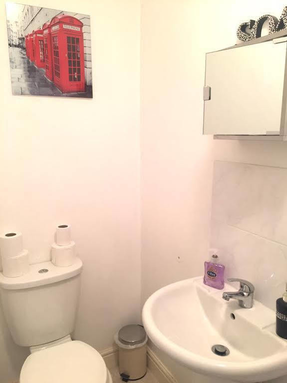 Edgware Road Apartment