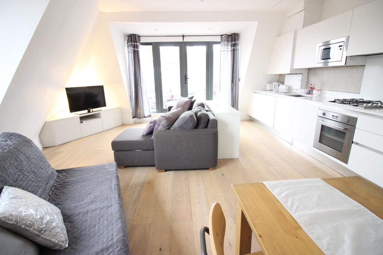 Watergarden Holiday home London