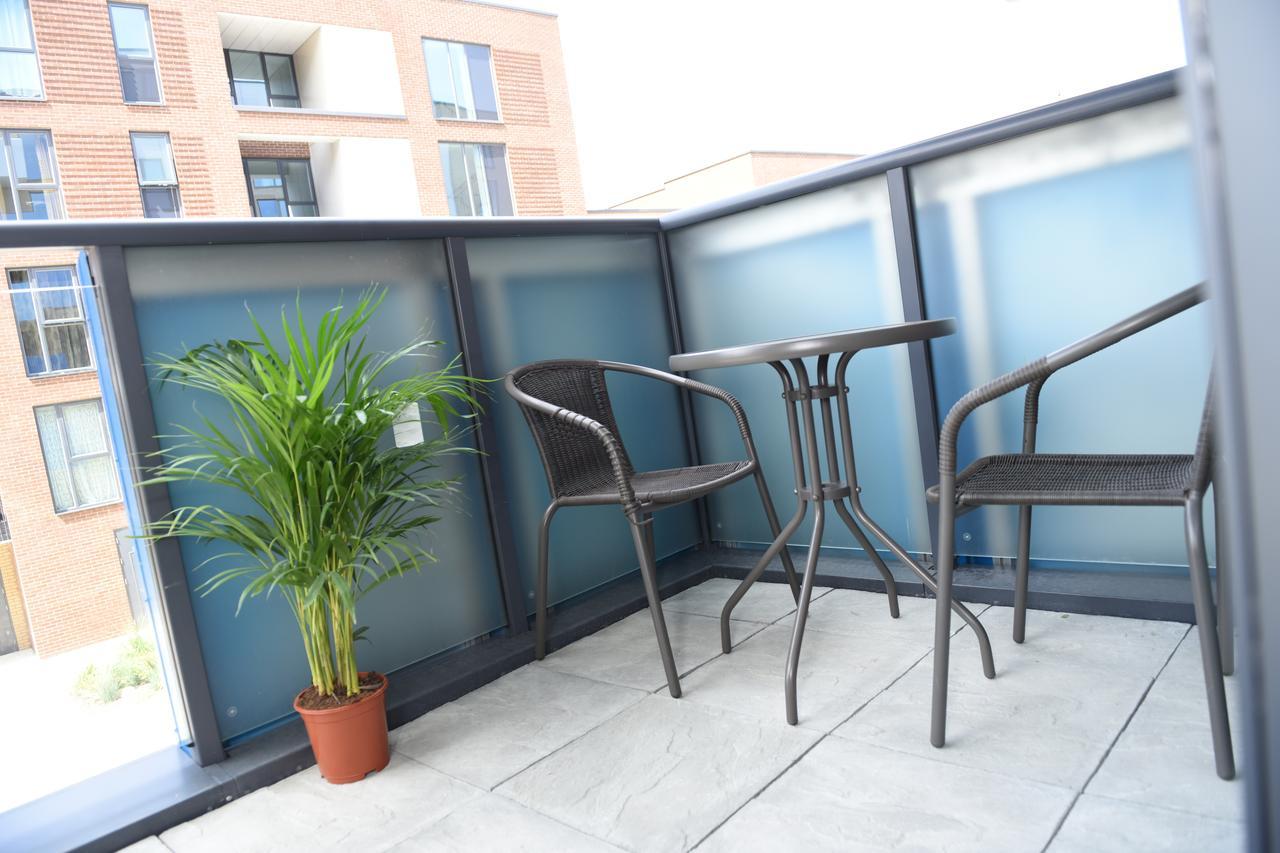 Greenwich Two Bedroom * London