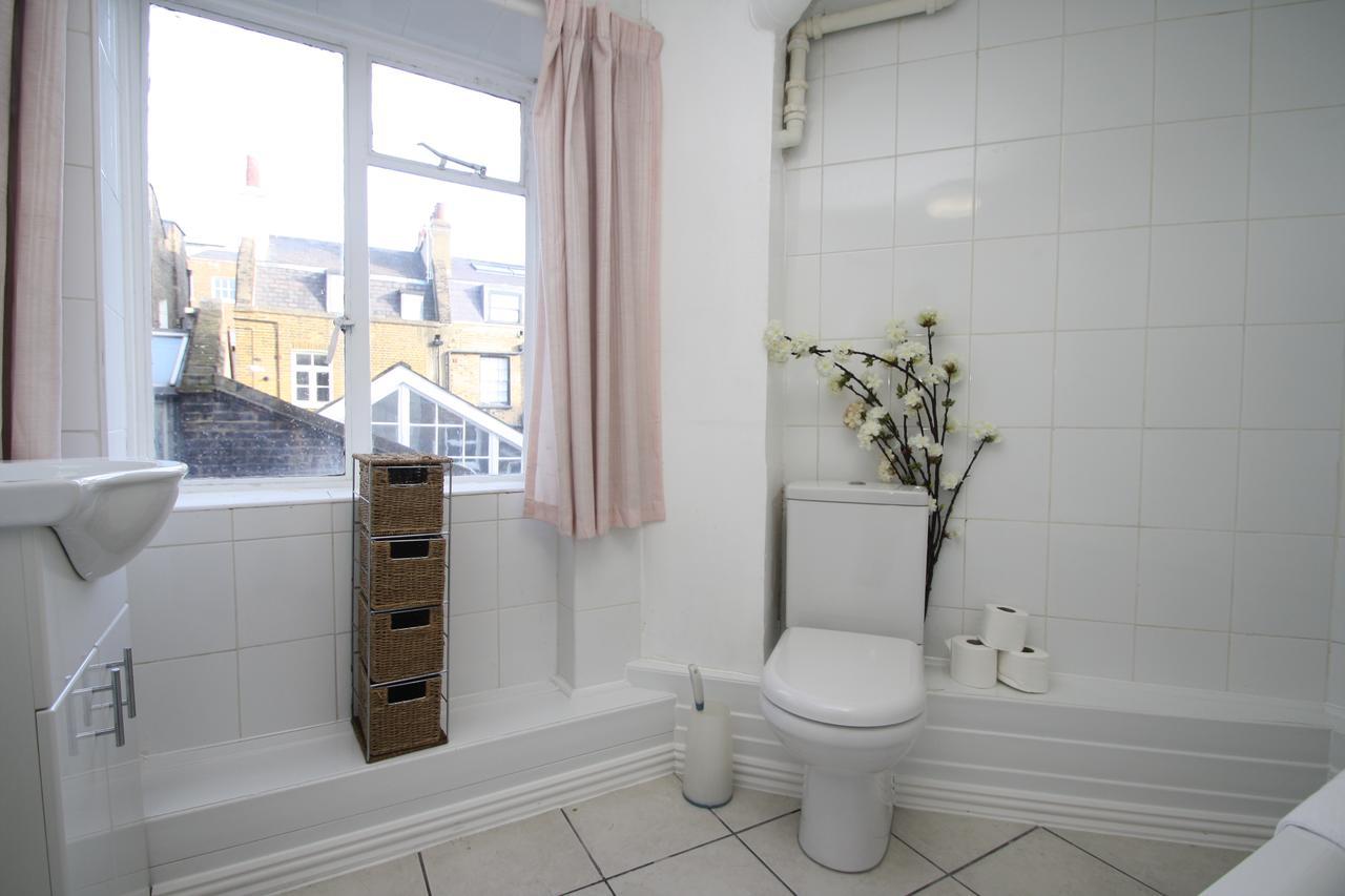 Regents Park Central Apartment London