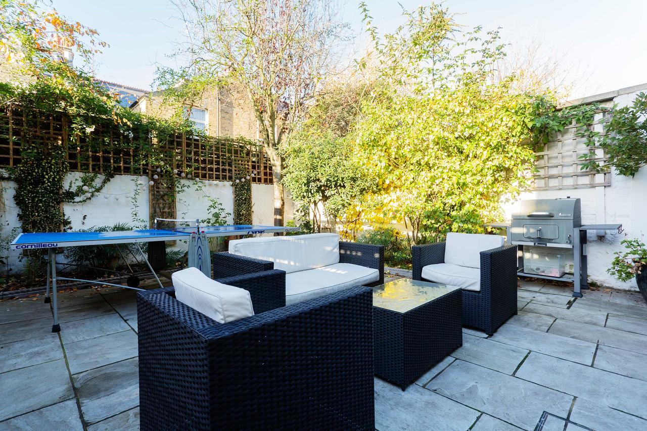 Veeve - Alderbrook House Holiday home London
