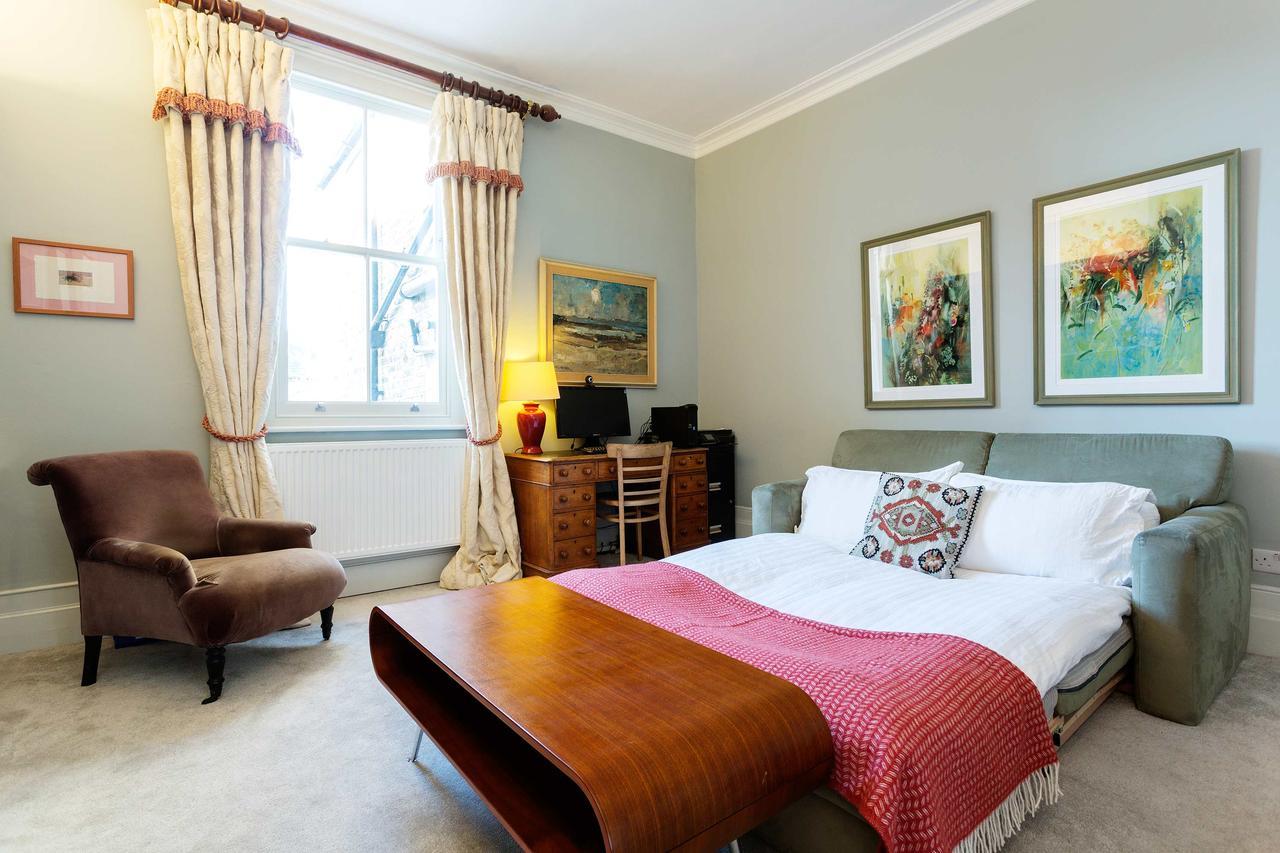 Veeve - Alderbrook House * London