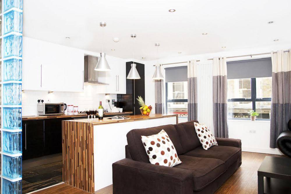 Premier Tower Bridge Apartment London