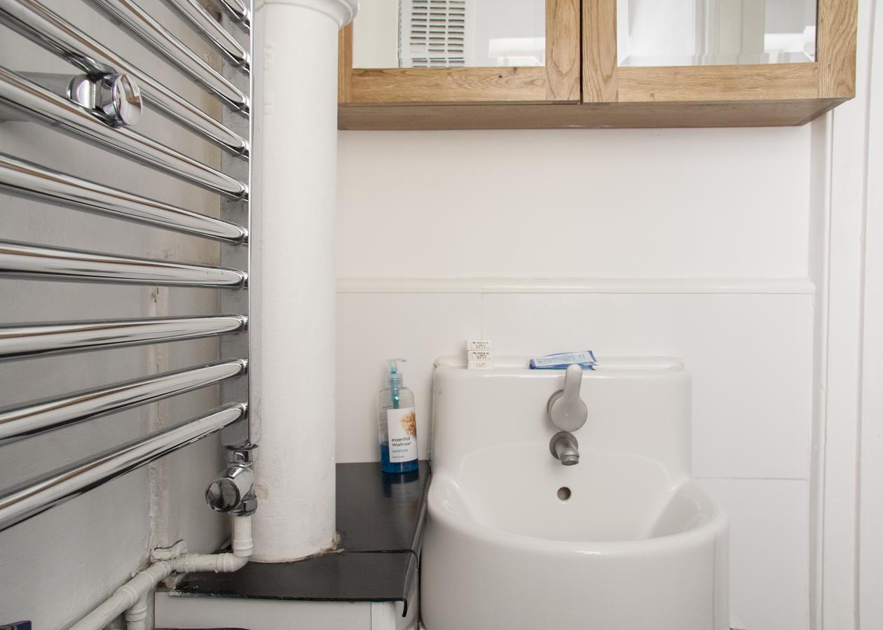 Caledonian Flats Apartment London