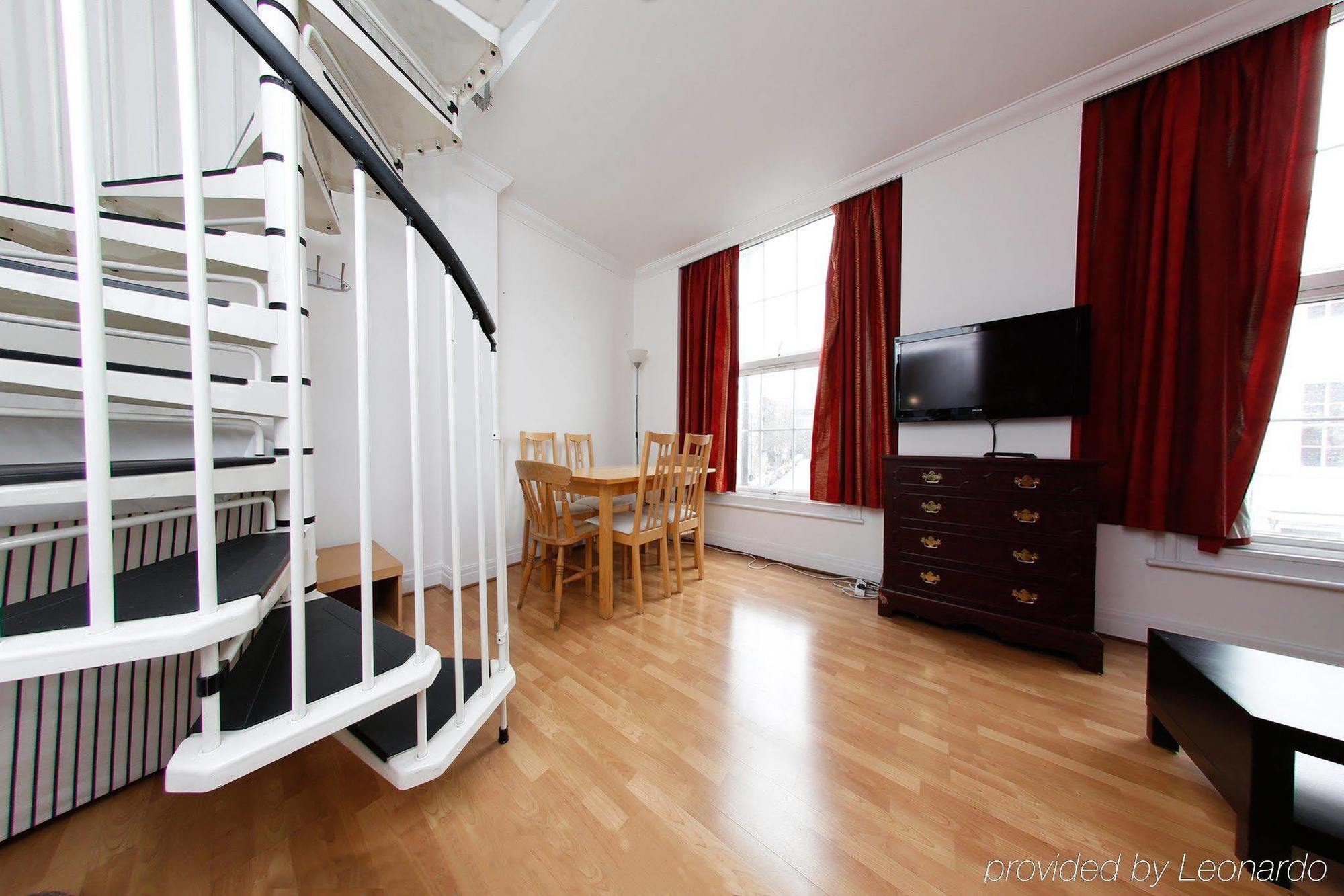 Pimlico Apartment