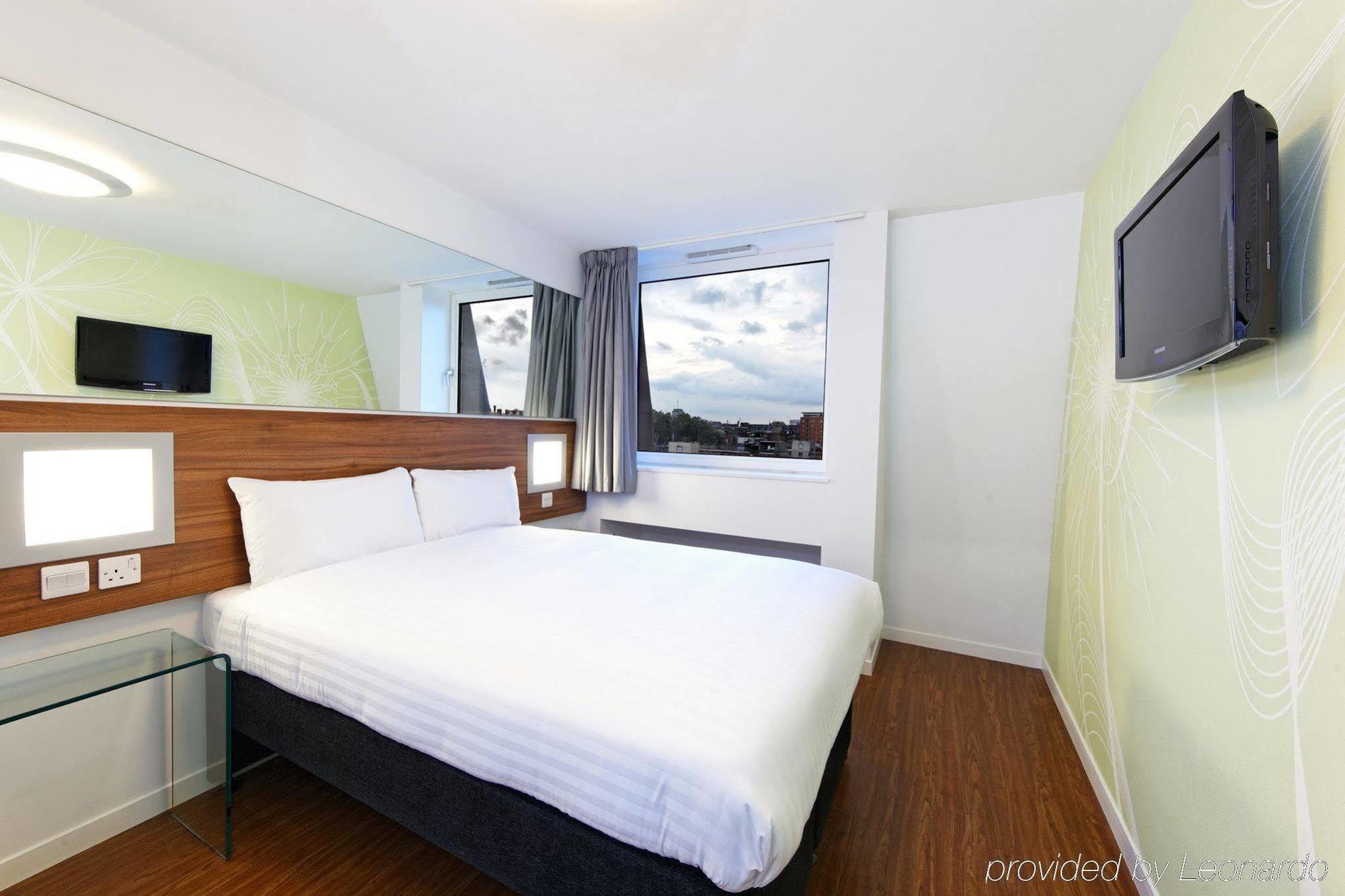 Hotel Point A Paddington 3*