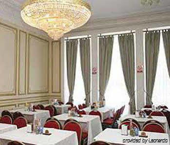 Albergue Gallery Hyde Park